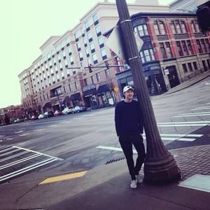 Meet your Posher, Benson